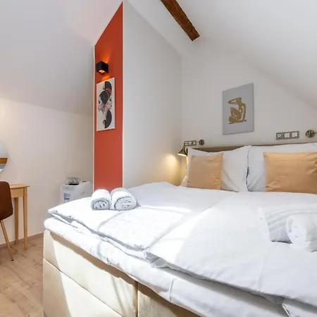 Lejlighed Stylish Loft In Centre By Easybnb Premium *